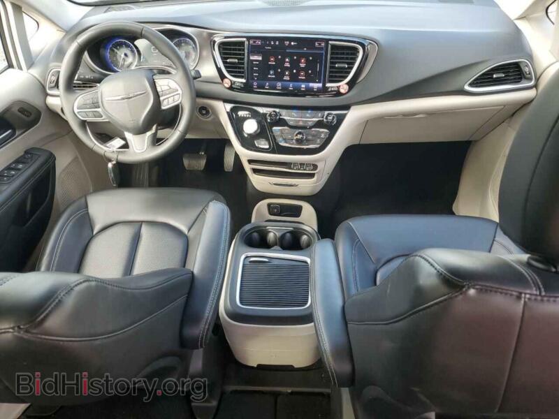 2023 Chrysler PACIFICA (VIN 2C4RC1BG7PR594391) — фото 8 из 13
