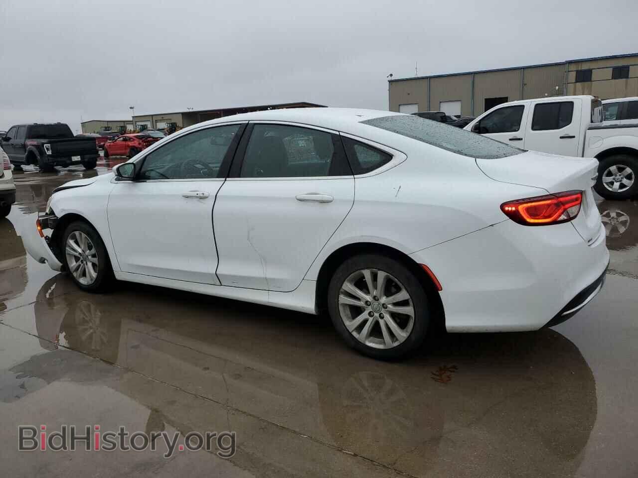 2016 CHRYSLER 200 - VIN: 1C3CCCAB3GN185605 - Photo 2