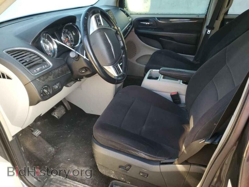 2011 Chrysler MINIVAN (VIN 2A4RR5DG0BR701612) — photo 7 of 13