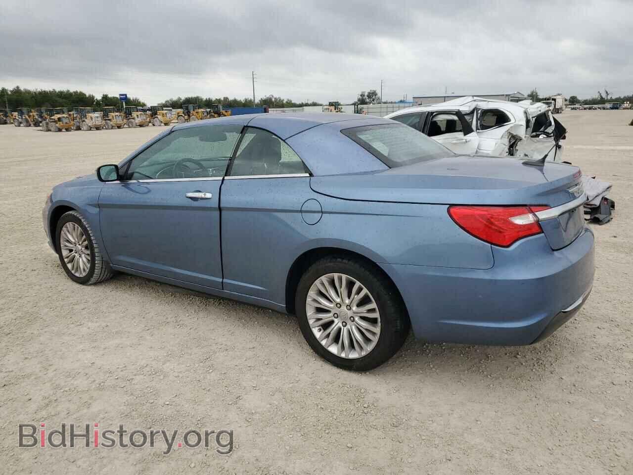 2011 CHRYSLER 200 - VIN: 1C3BC7EG3BN623282 - Фото 2