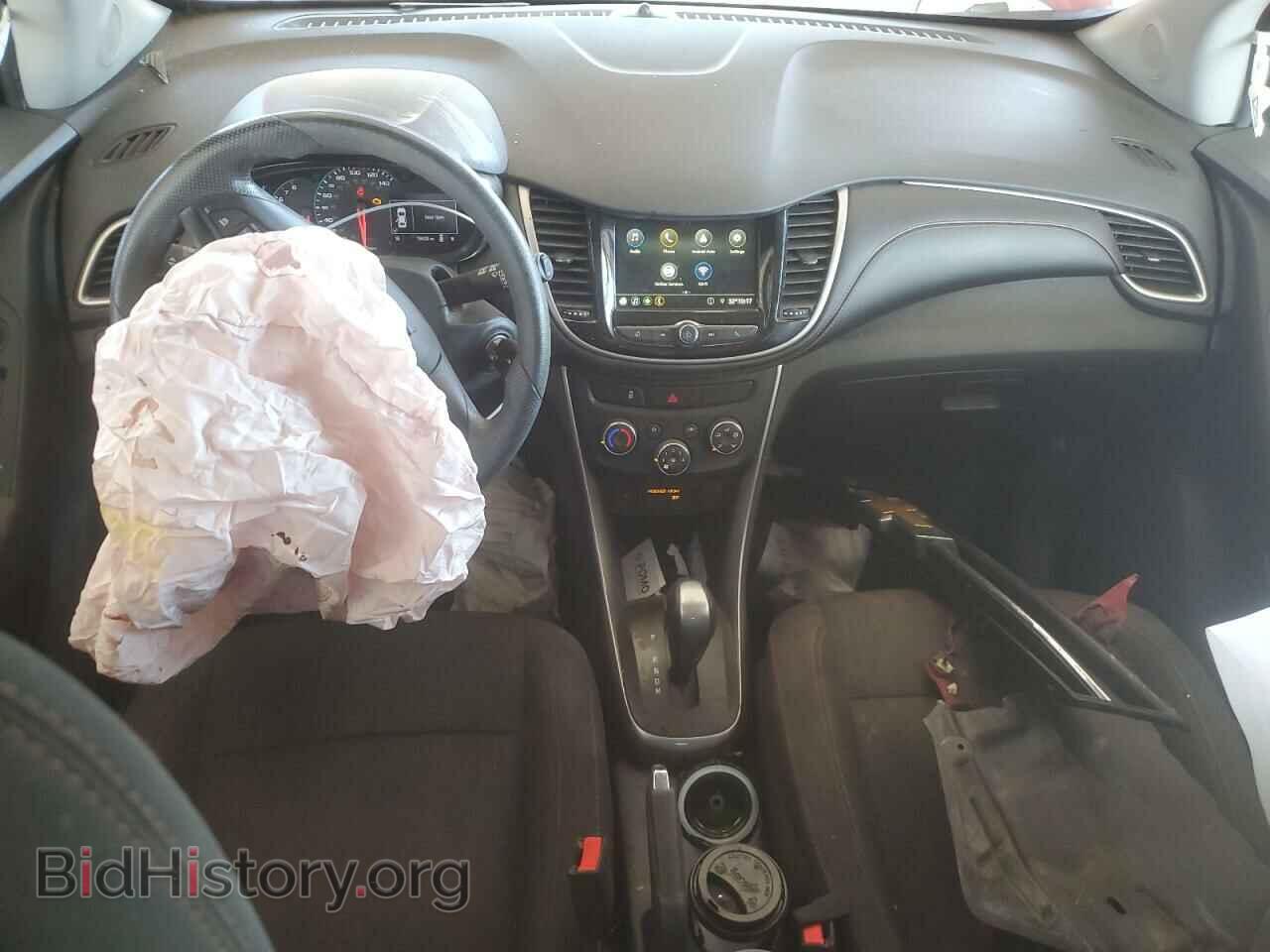 2019 CHEVROLET TRAX - VIN: 3GNCJPSB6KL256335 - Фото 8