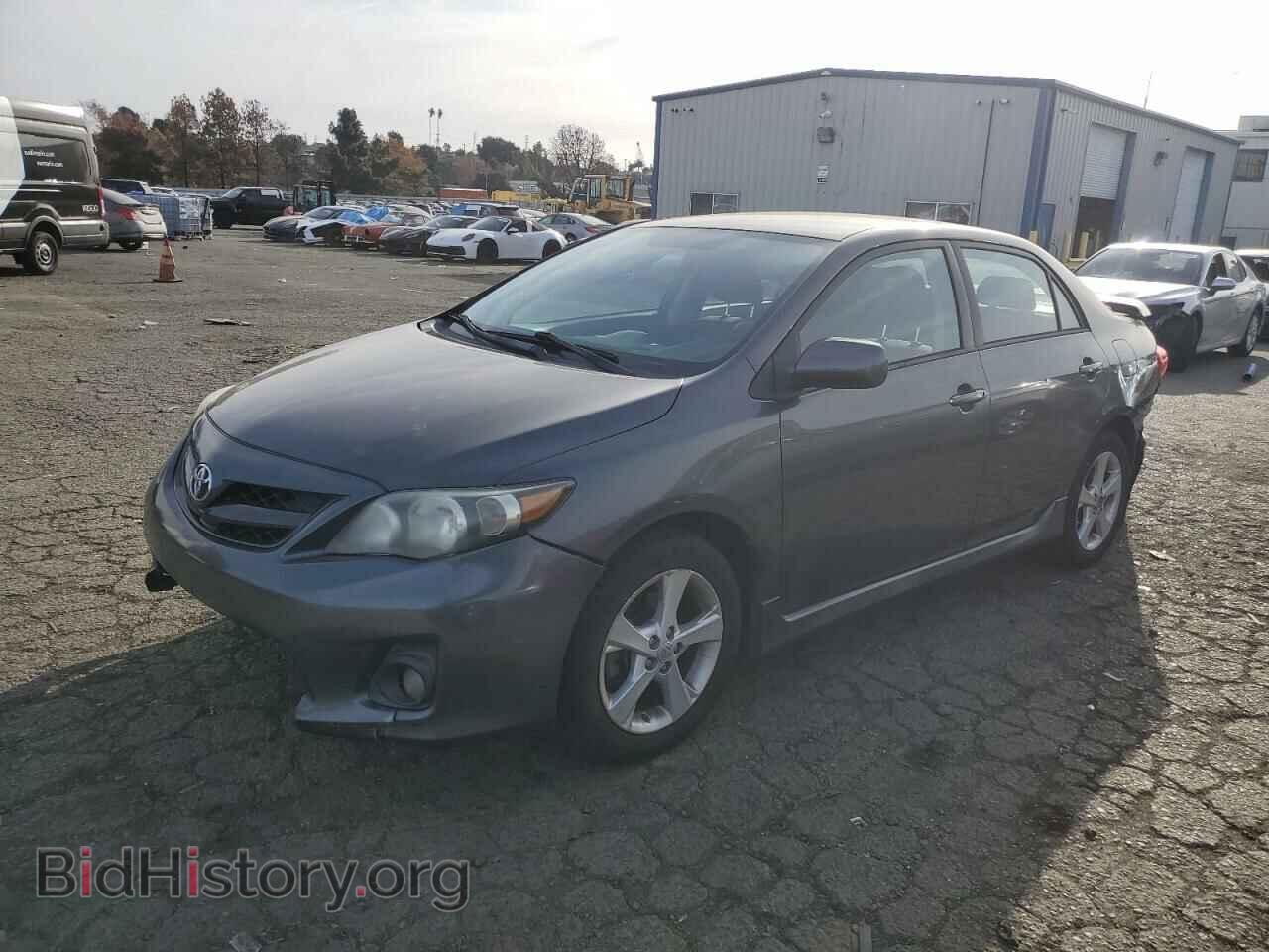 Photo 2T1BU4EE3DC937817 - TOYOTA COROLLA 2013