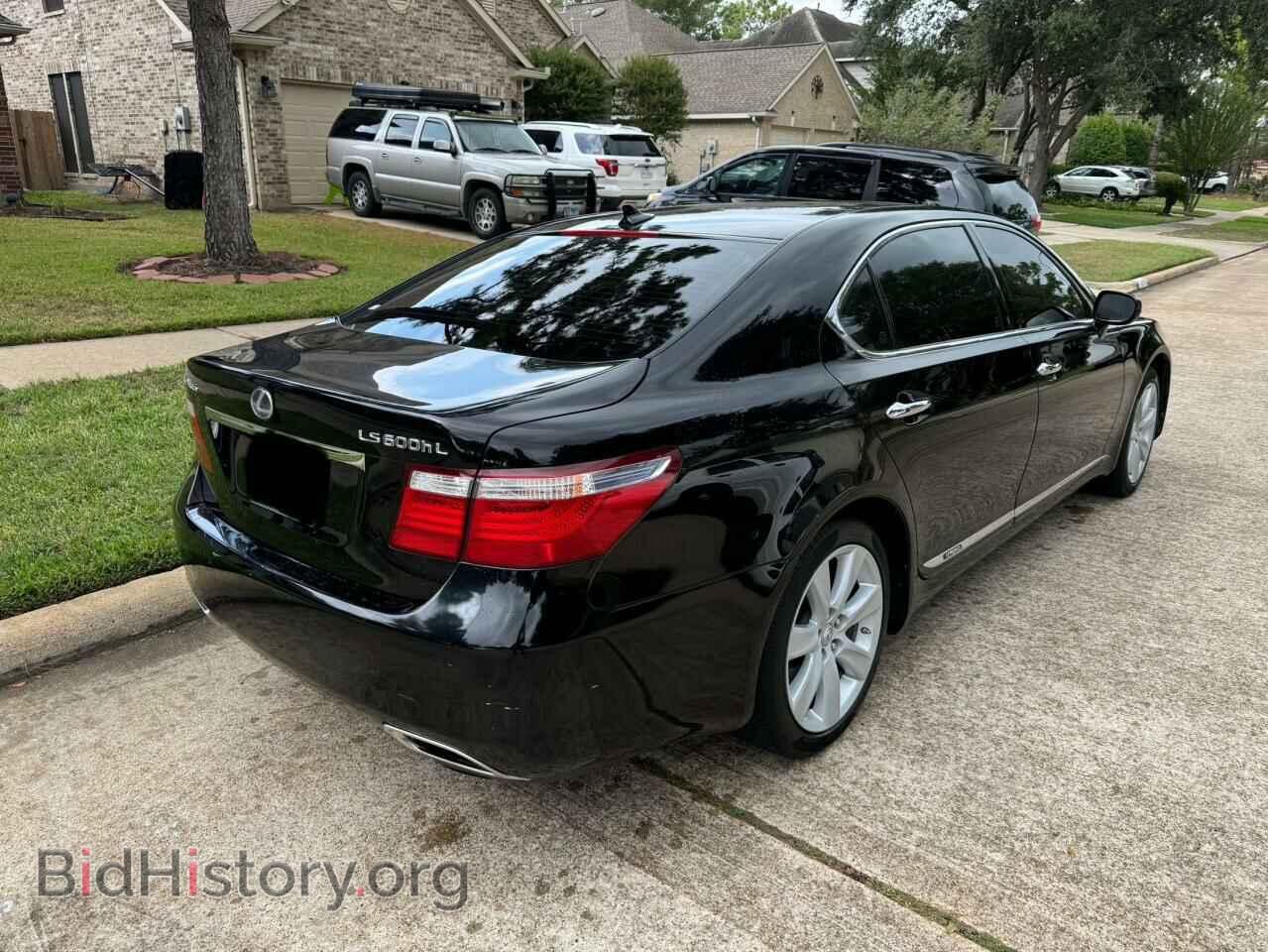 2008 LEXUS LS600 - VIN: JTHDU46F885002794 - Photo 4