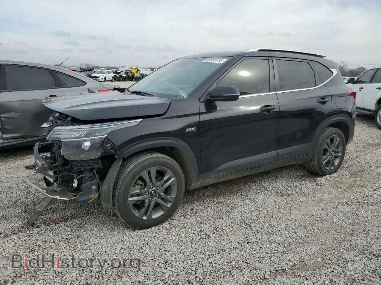 Фотография KNDEUCAA2M7067456 - KIA SELTOS 2021