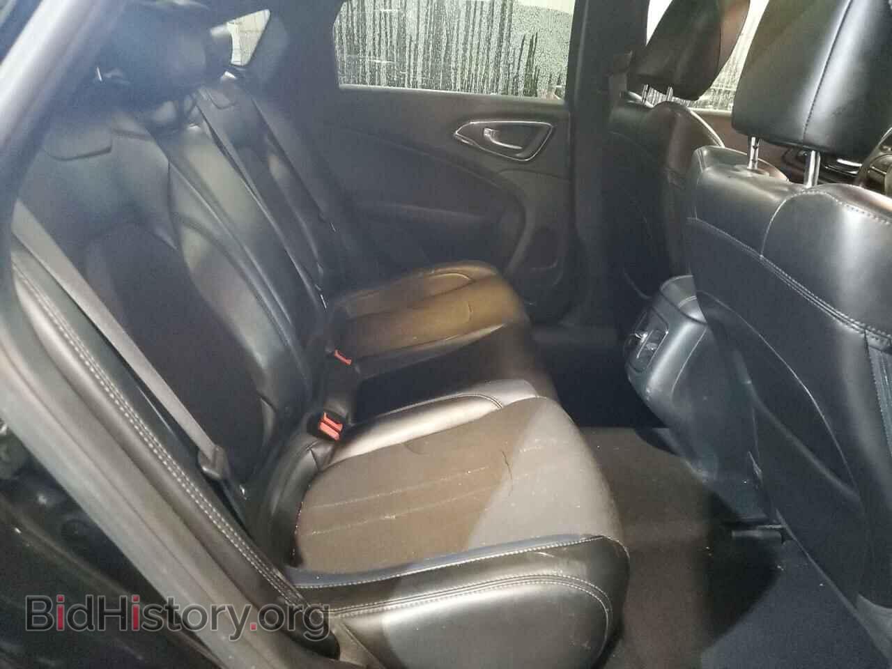 2016 CHRYSLER 200 - VIN: 1C3CCCBG7GN152052 - Фото 10