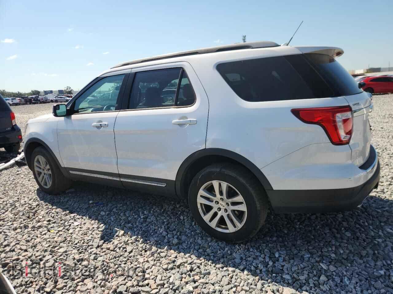 2018 FORD EXPLORER - VIN: 1FM5K8DH2JGB38268 - Photo 2