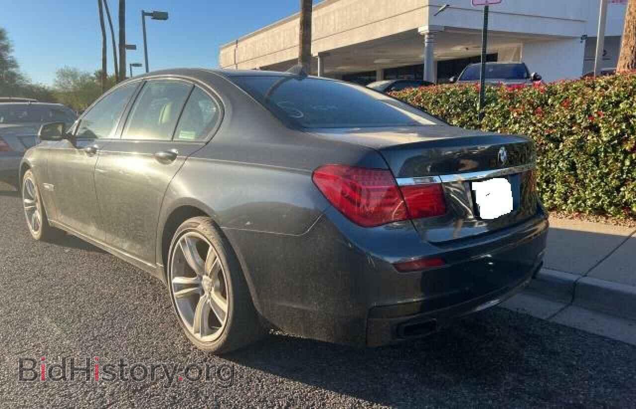 2012 BMW 7 SERIES - VIN: WBAKA8C50CDX01031 - Фото 3