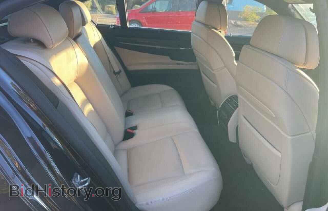 2012 BMW 7 SERIES - VIN: WBAKA8C50CDX01031 - Фото 6