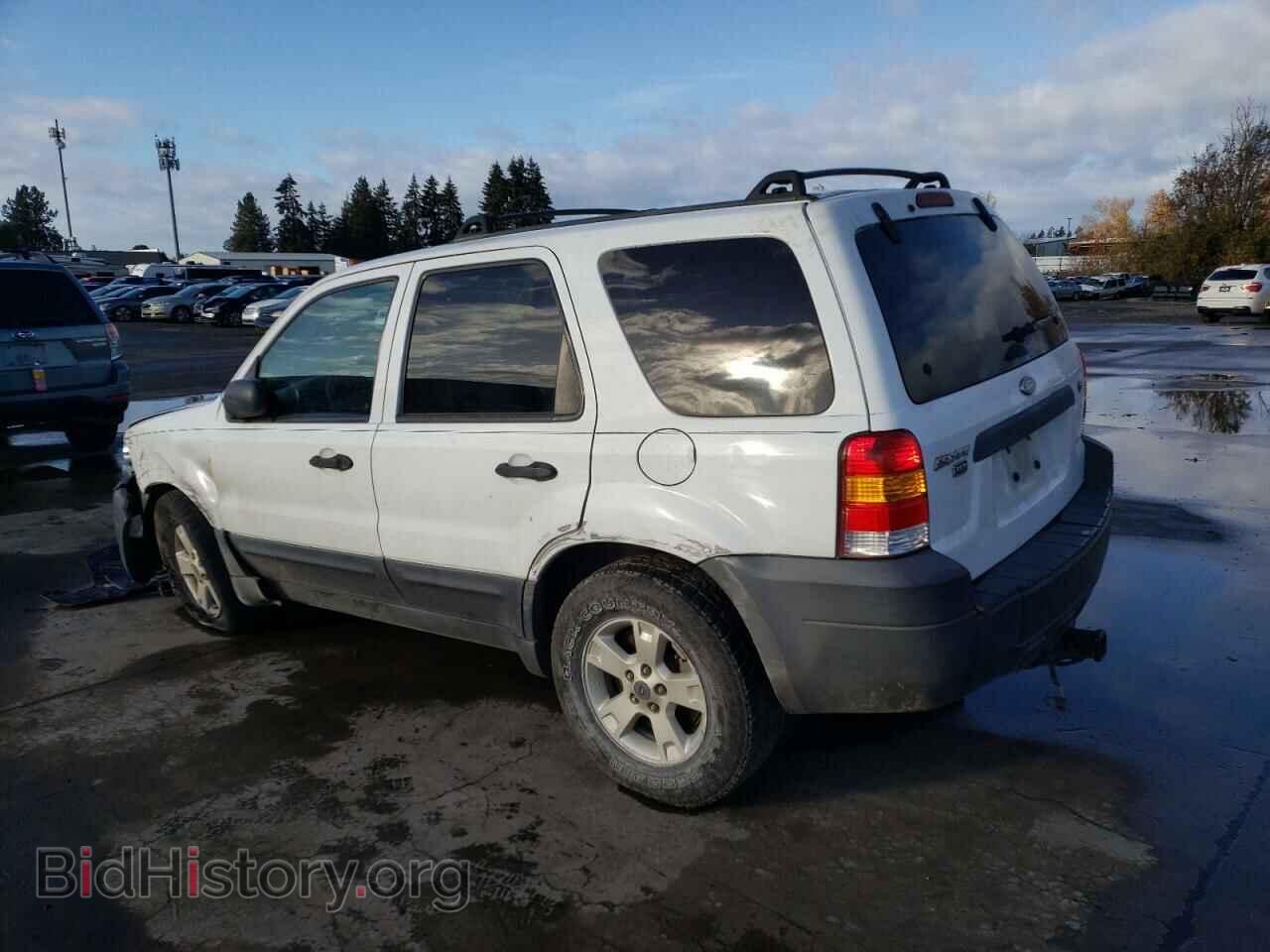 2006 FORD ESCAPE - VIN: 1FMYU93106KB68889 - Фото 2