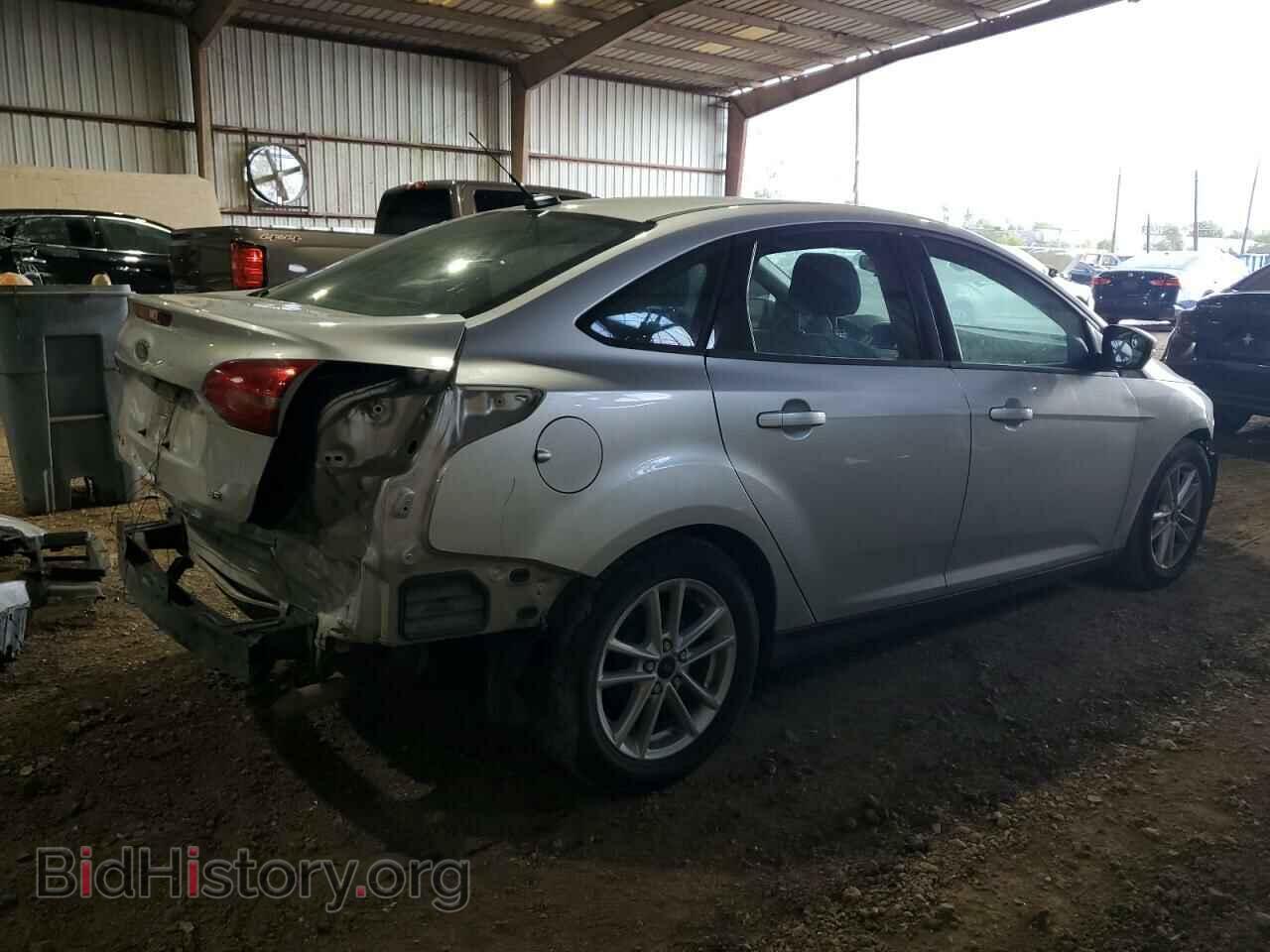 2017 FORD FOCUS - VIN: 1FADP3F23HL300350 - Фото 3