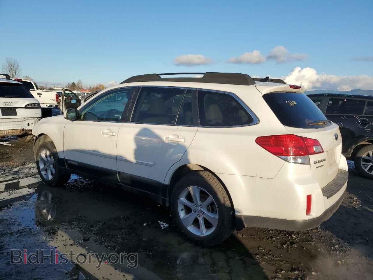 2013 SUBARU OUTBACK - VIN: 4S4BRBPC4D3208134 - Фото 2