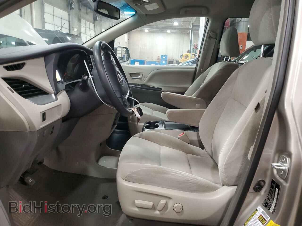 2016 TOYOTA All Models - VIN: 5TDJK3DC2GS140742 - Фото 7