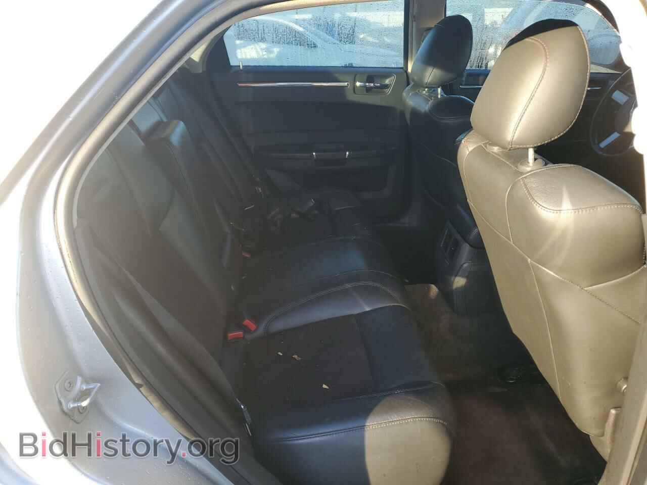2010 CHRYSLER 300 - VIN: 2C3CA2CV1AH279697 - Фото 10