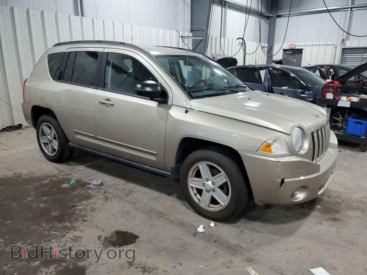 2010 JEEP COMPASS - VIN: 1J4NF4FB7AD510810 - Фото 4