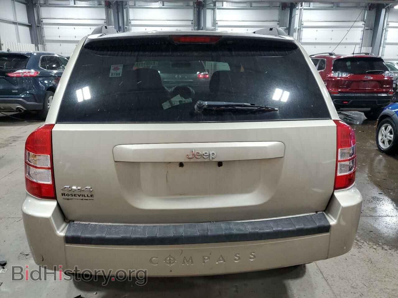 2010 JEEP COMPASS - VIN: 1J4NF4FB7AD510810 - Фото 6