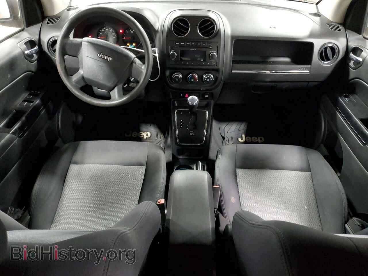 2010 JEEP COMPASS - VIN: 1J4NF4FB7AD510810 - Фото 8