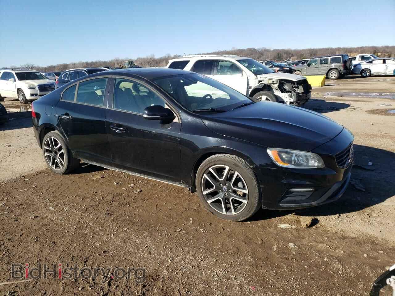 2017 VOLVO S60 - VIN: YV126MFL6H2424082 - Фото 4