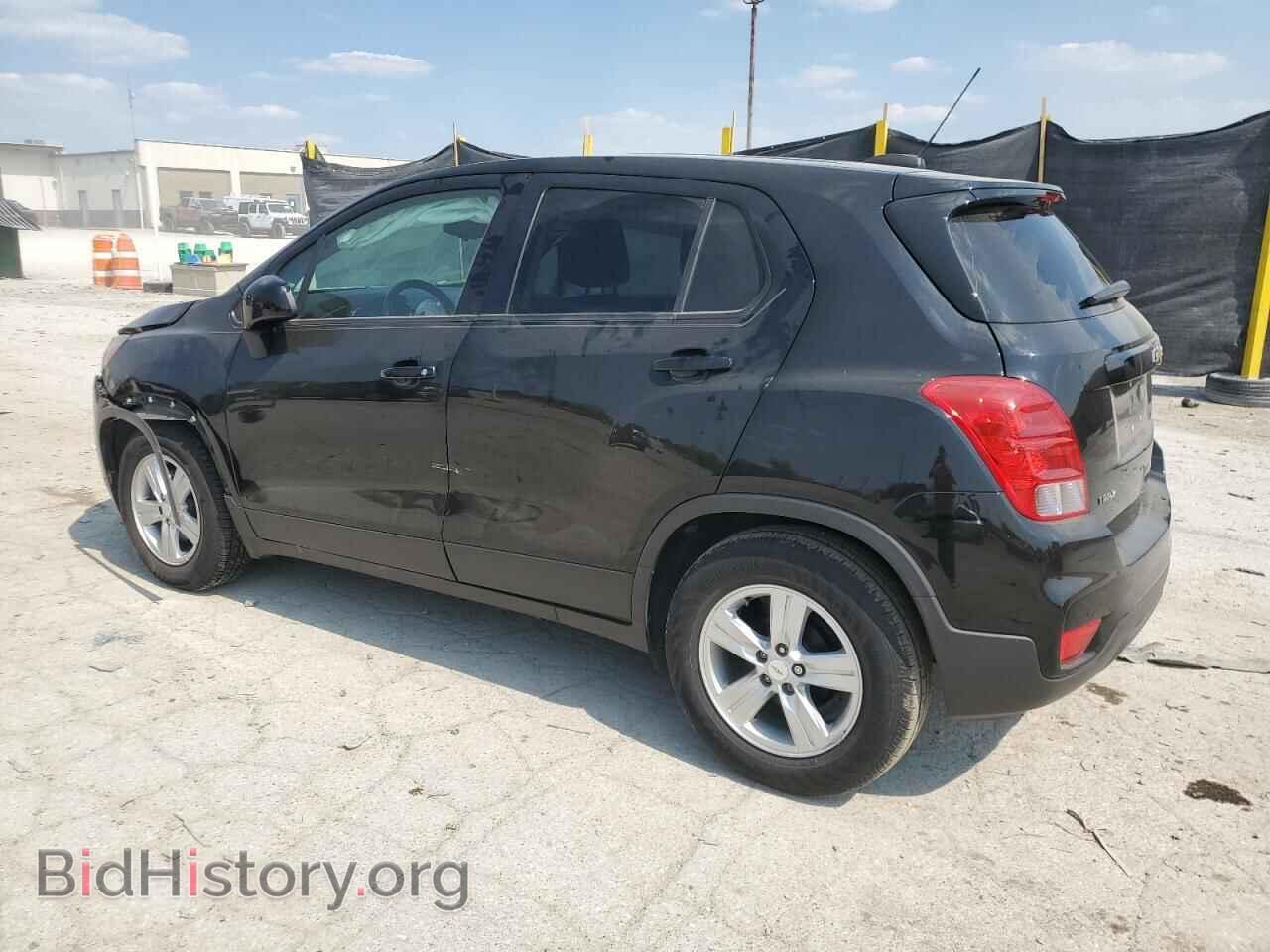 2020 CHEVROLET TRAX - VIN: 3GNCJKSB1LL322911 - Фото 2