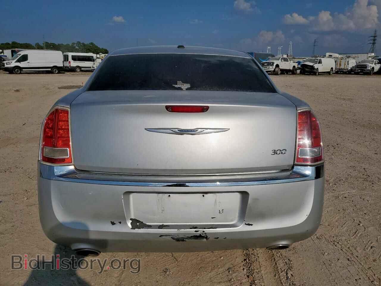 2012 CHRYSLER 300 - VIN: 2C3CCACG7CH250813 - Фото 7