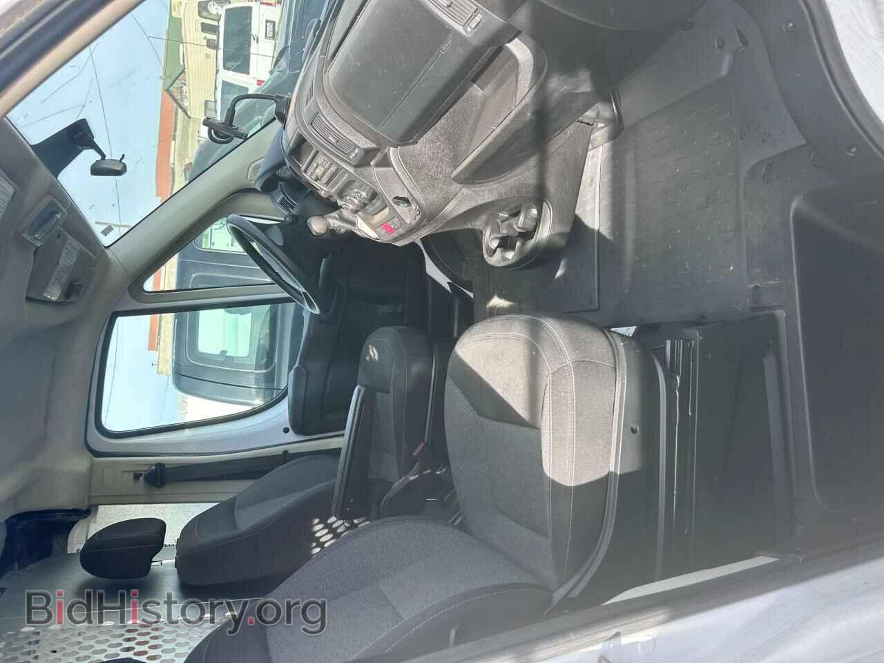 2017 RAM All Models - VIN: 3C6TRVAG2HE520867 - Photo 5