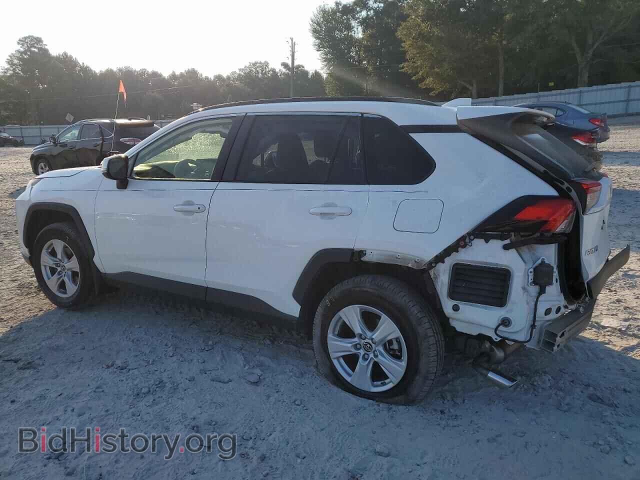 2019 TOYOTA RAV4 - VIN: JTMP1RFV6KD023247 - Фото 2
