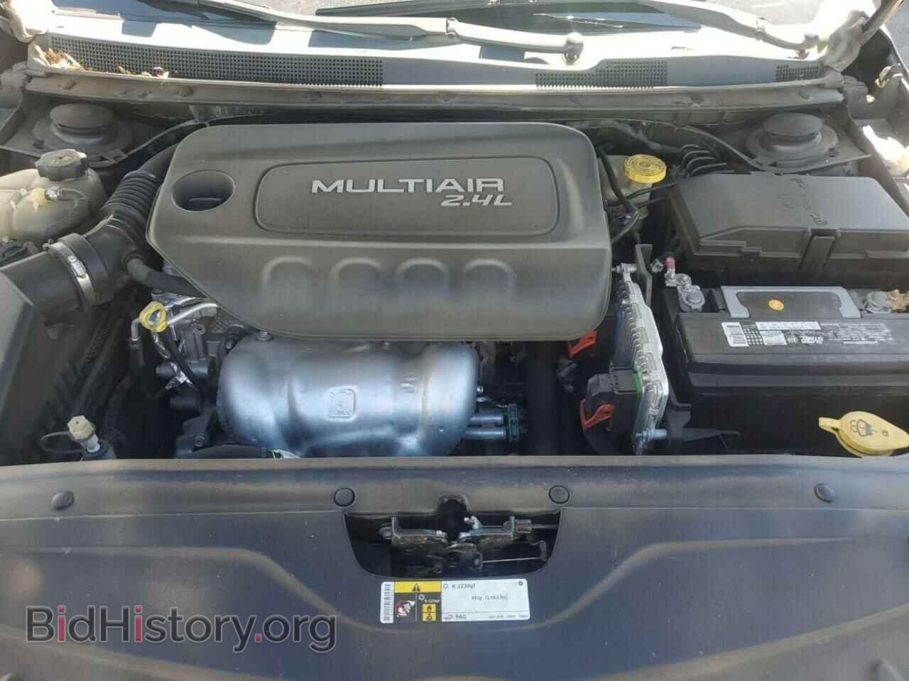 2016 CHRYSLER 200 - VIN: 1C3CCCABXGN102395 - Фото 7