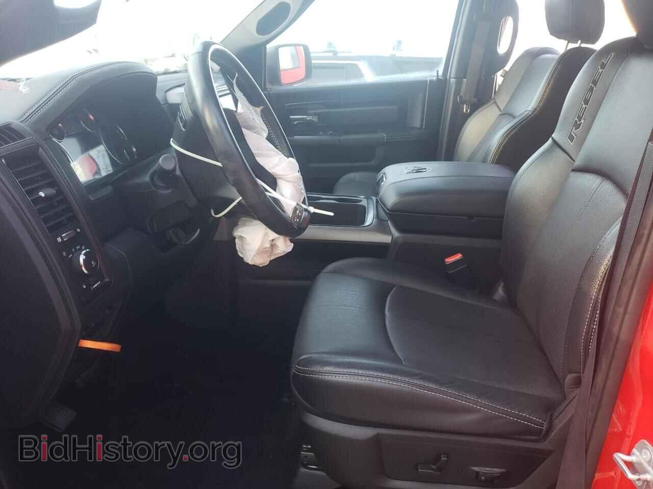 2018 RAM 1500 - VIN: 1C6RR7YT9JS161674 - Фото 7
