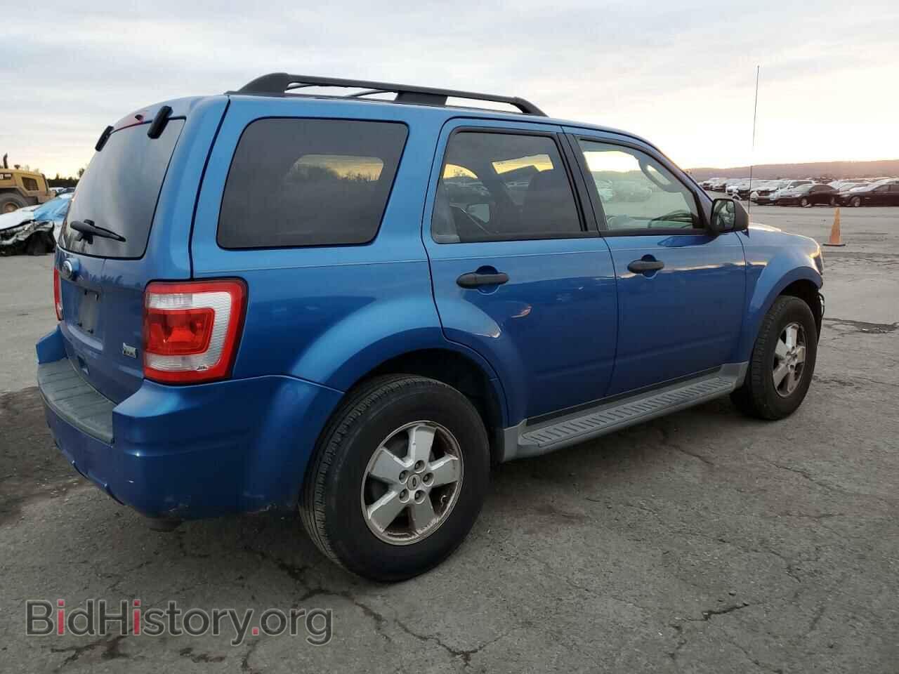 2011 FORD ESCAPE - VIN: 1FMCU9DG6BKA19037 - Фото 3
