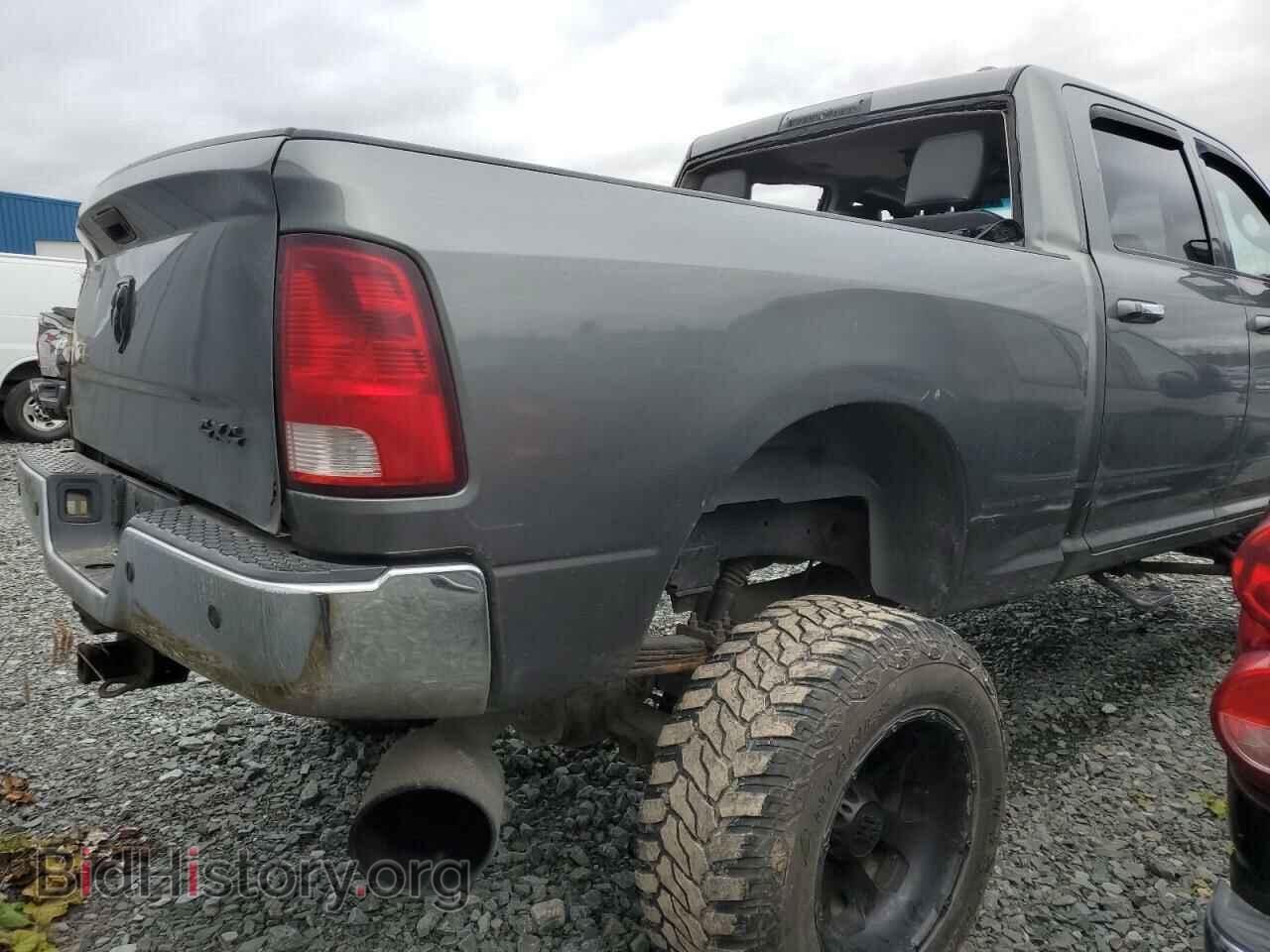 2011 DODGE All Models - VIN: 3D7UT2CL0BG580963 - Photo 4