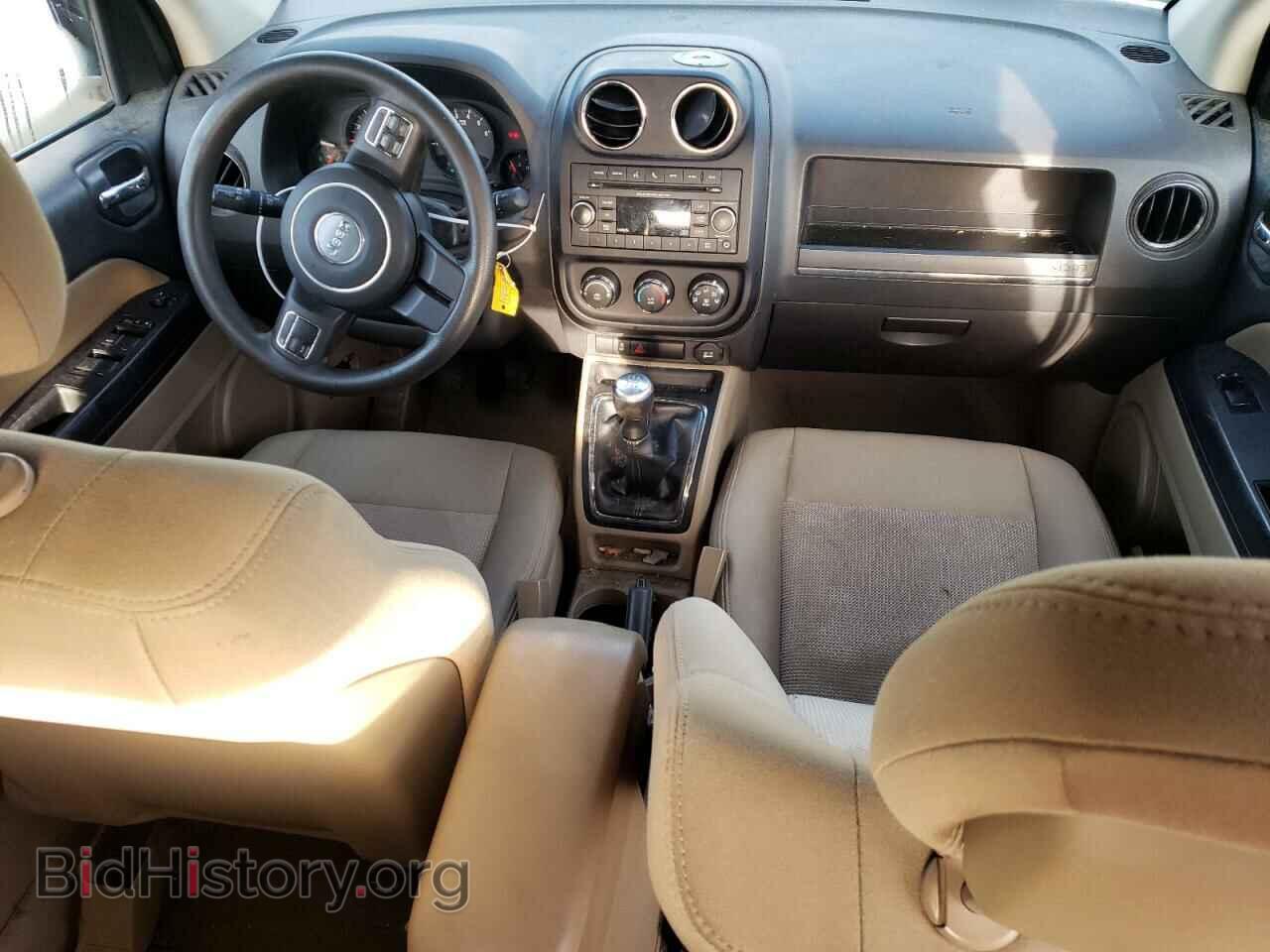 2012 JEEP COMPASS - VIN: 1C4NJDBB3CD564084 - Фото 8
