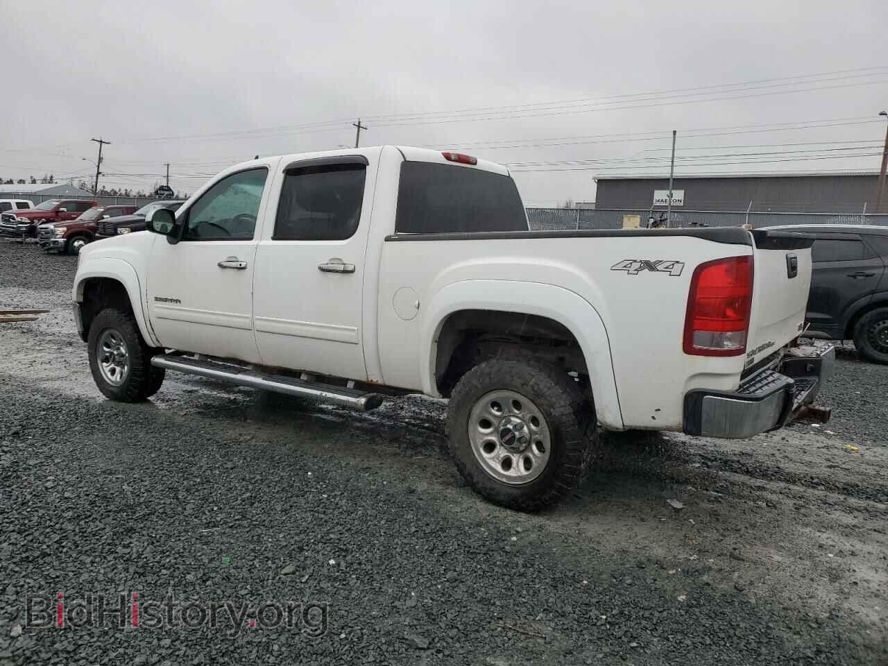 2011 GMC SIERRA - VIN: 3GTP2VEA2BG124129 - Фото 2