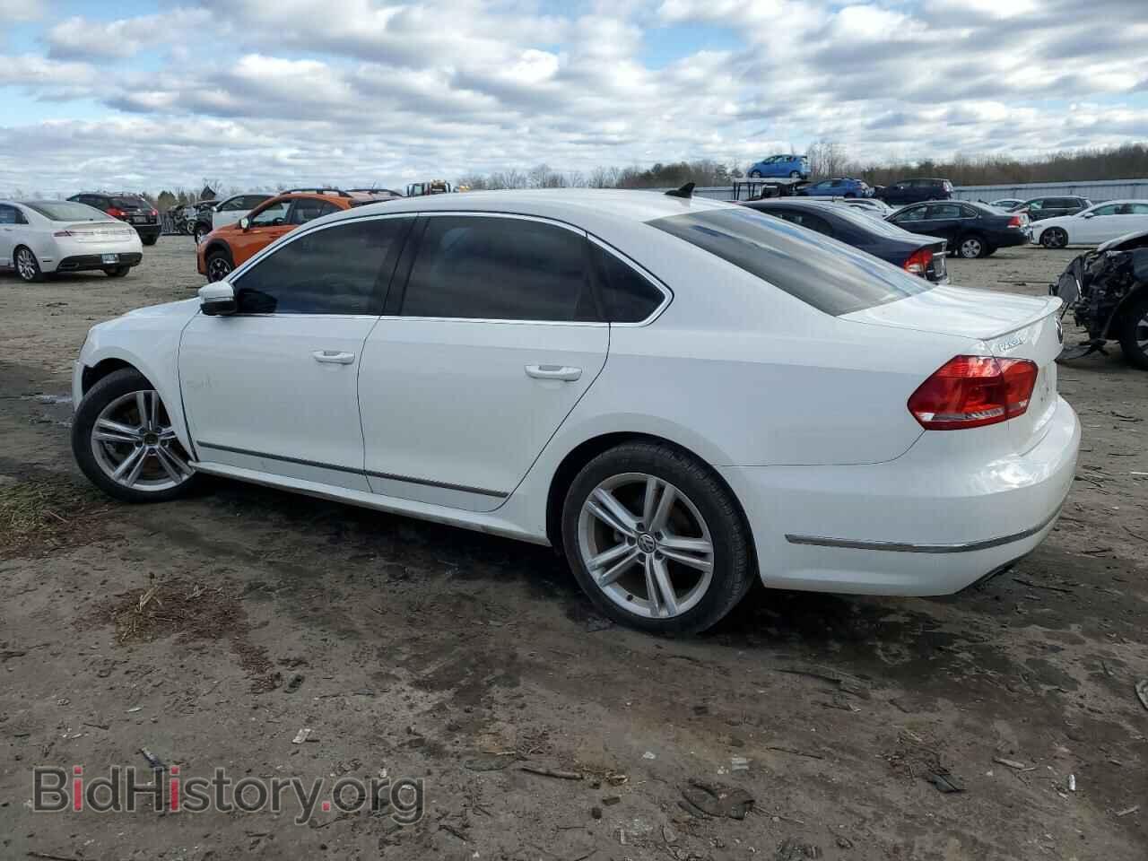 2014 VOLKSWAGEN PASSAT - VIN: 1VWCN7A3XEC109018 - Фото 2