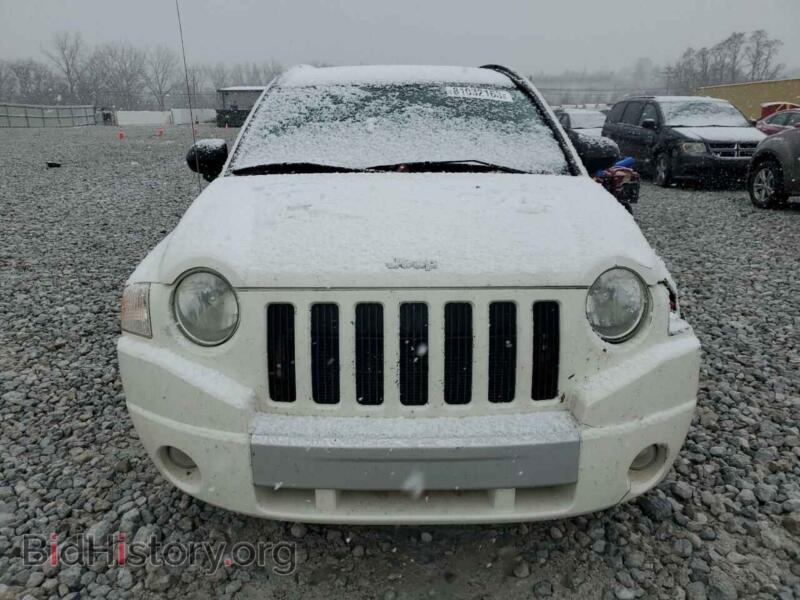 2010 Jeep COMPASS (VIN 1J4NF5FB4AD598611) — фото 5 из 13