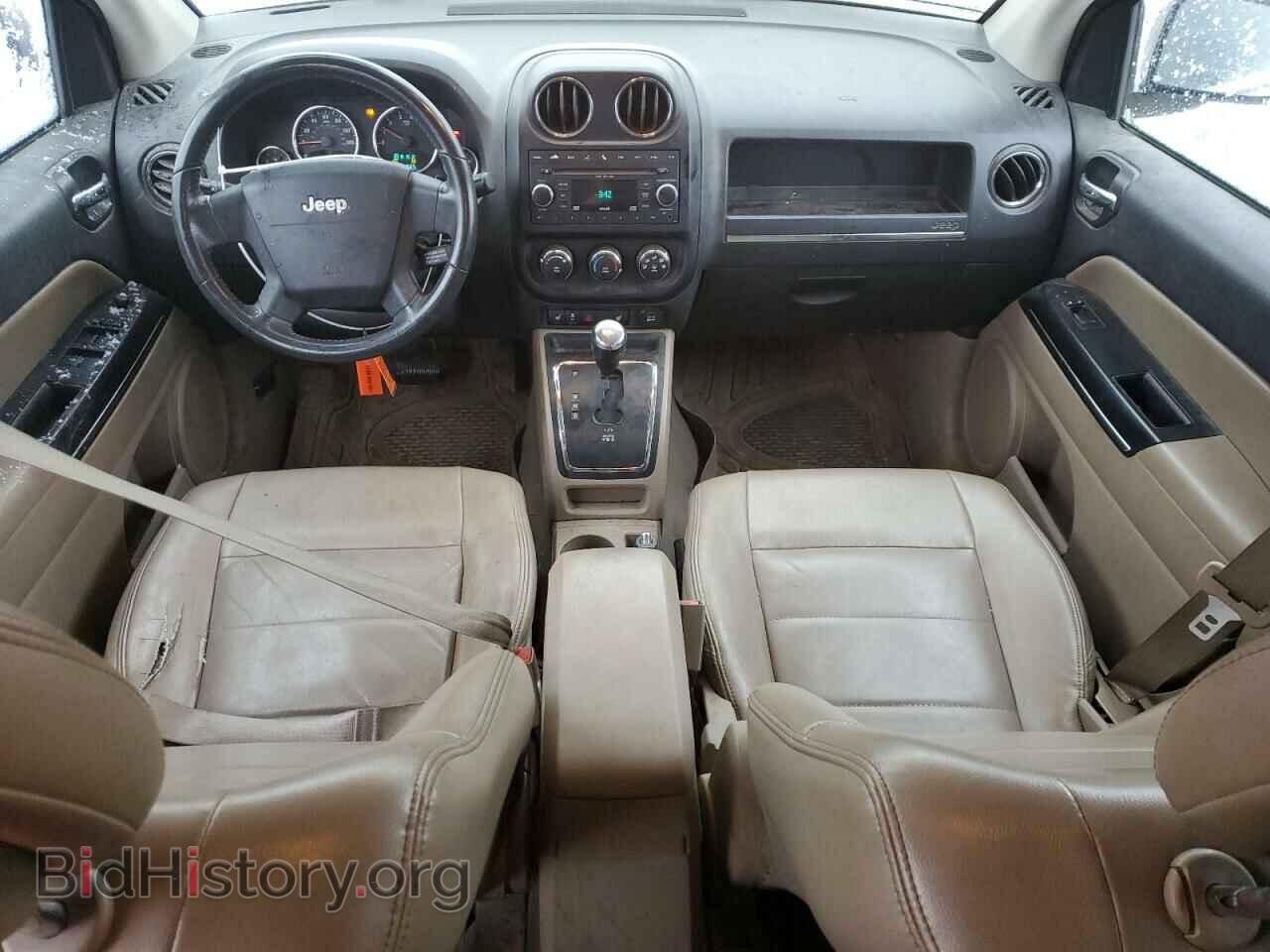 2010 JEEP COMPASS - VIN: 1J4NF5FB4AD598611 - Фото 8