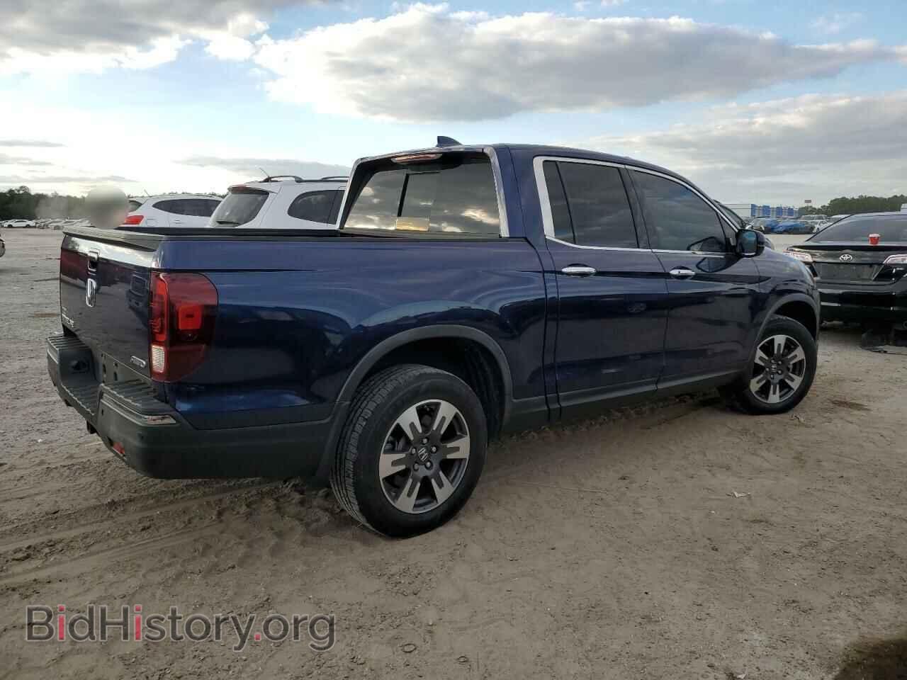 2019 HONDA RIDGELINE - VIN: 5FPYK3F77KB010622 - Фото 3