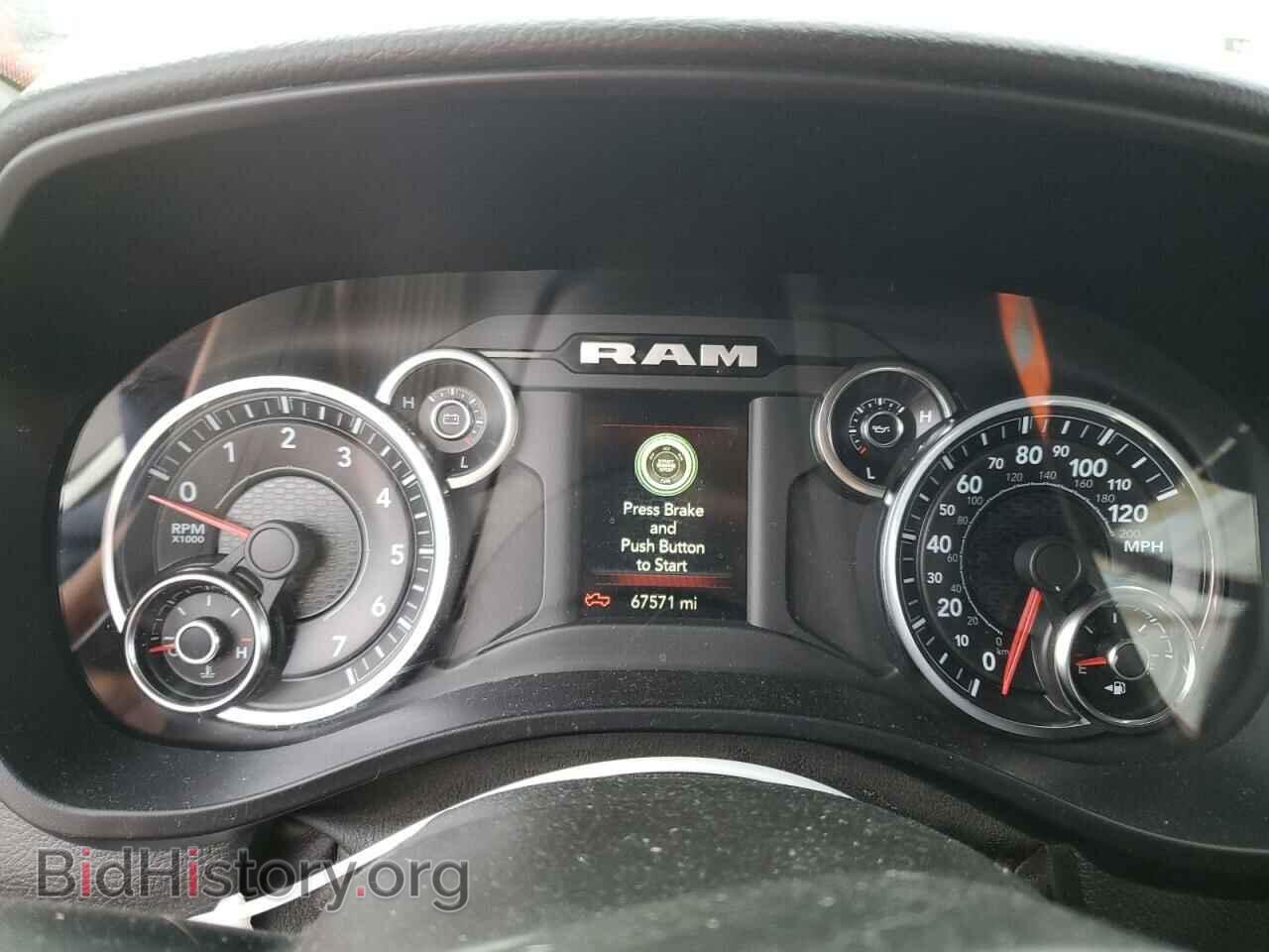 2021 RAM 1500 - VIN: 1C6RREFG4MN589939 - Фото 9