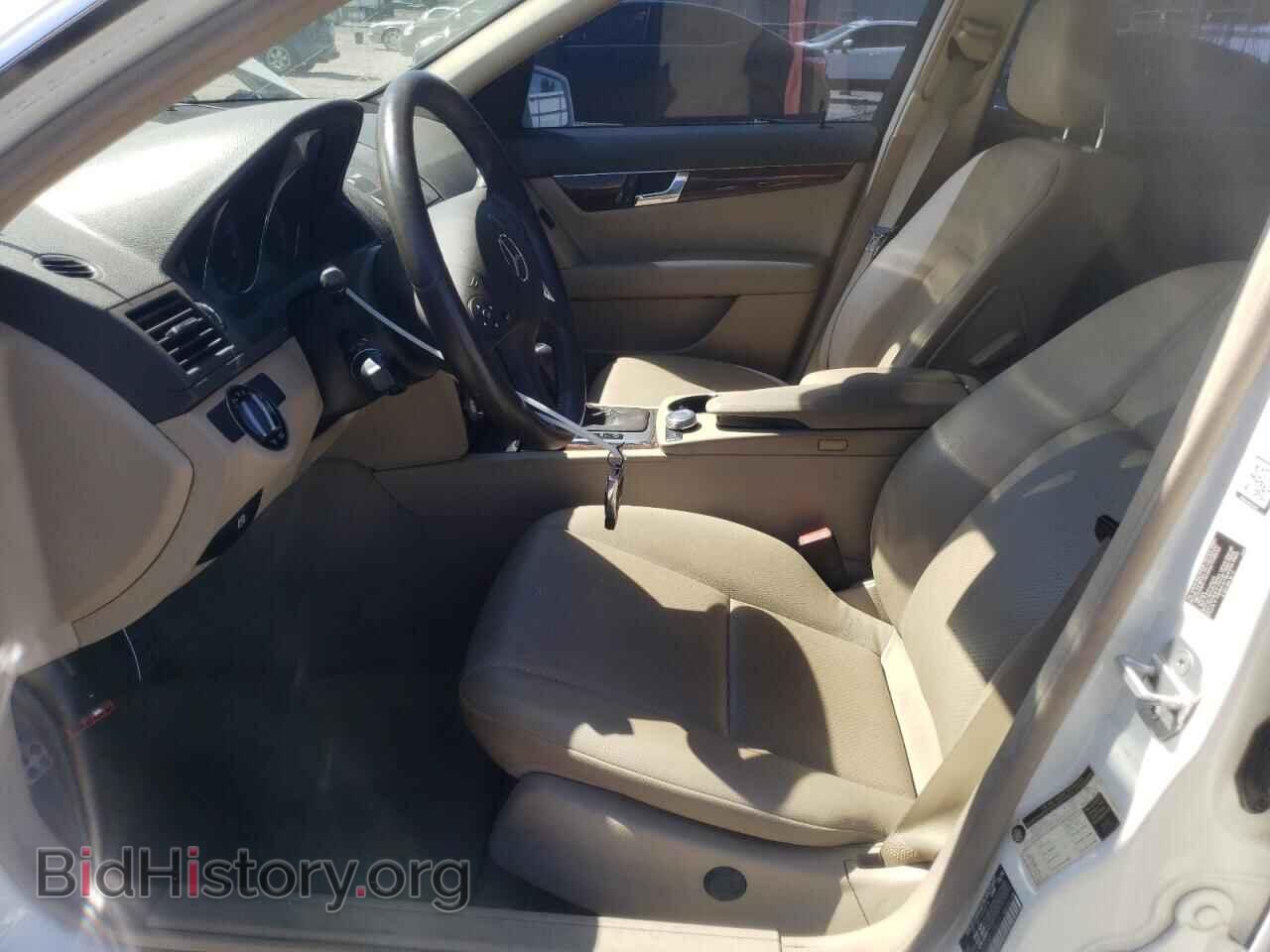 2010 MERCEDES-BENZ C-CLASS - VIN: WDDGF5EB2AR128019 - Фото 7