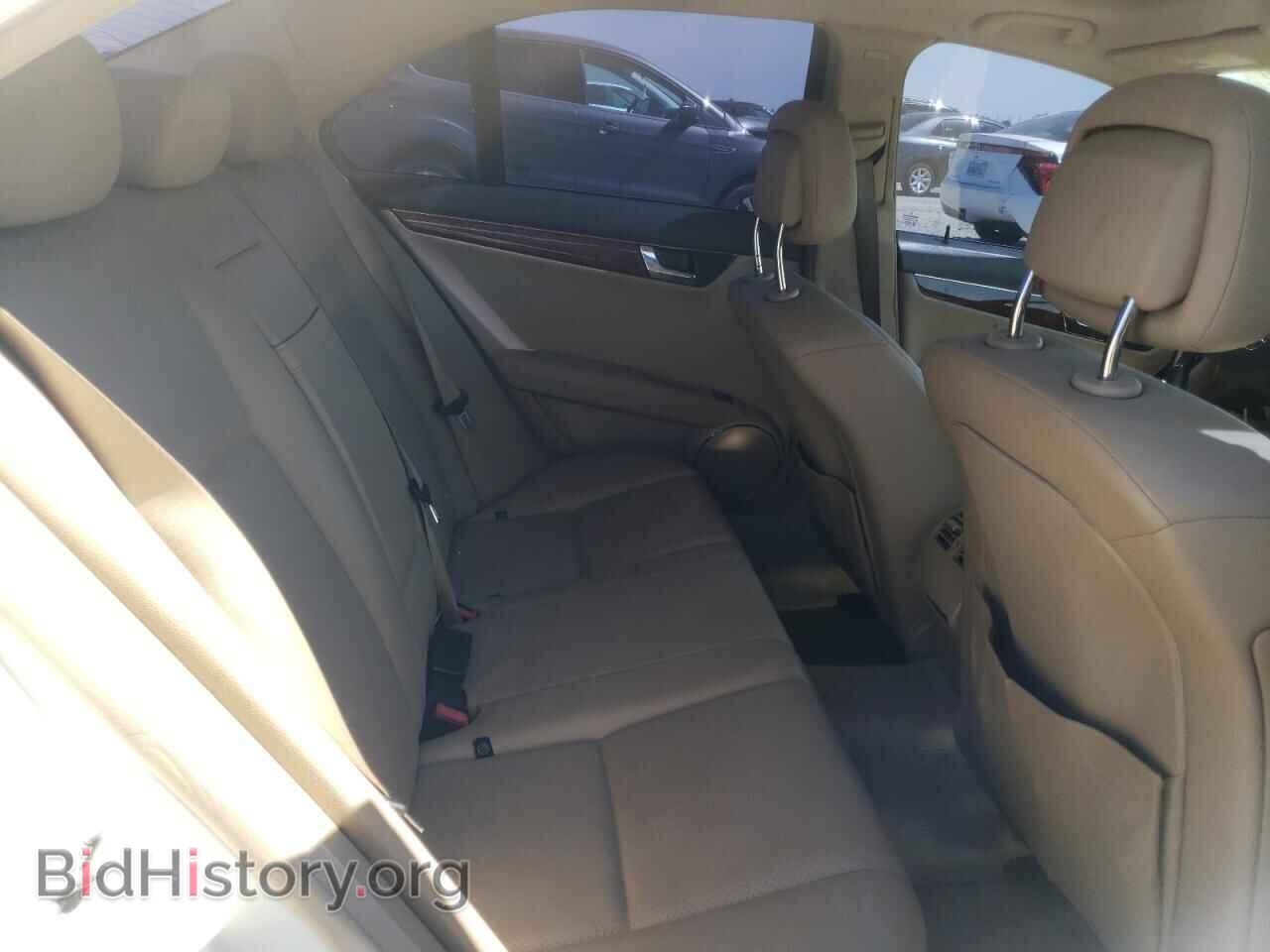 2010 MERCEDES-BENZ C-CLASS - VIN: WDDGF5EB2AR128019 - Фото 10