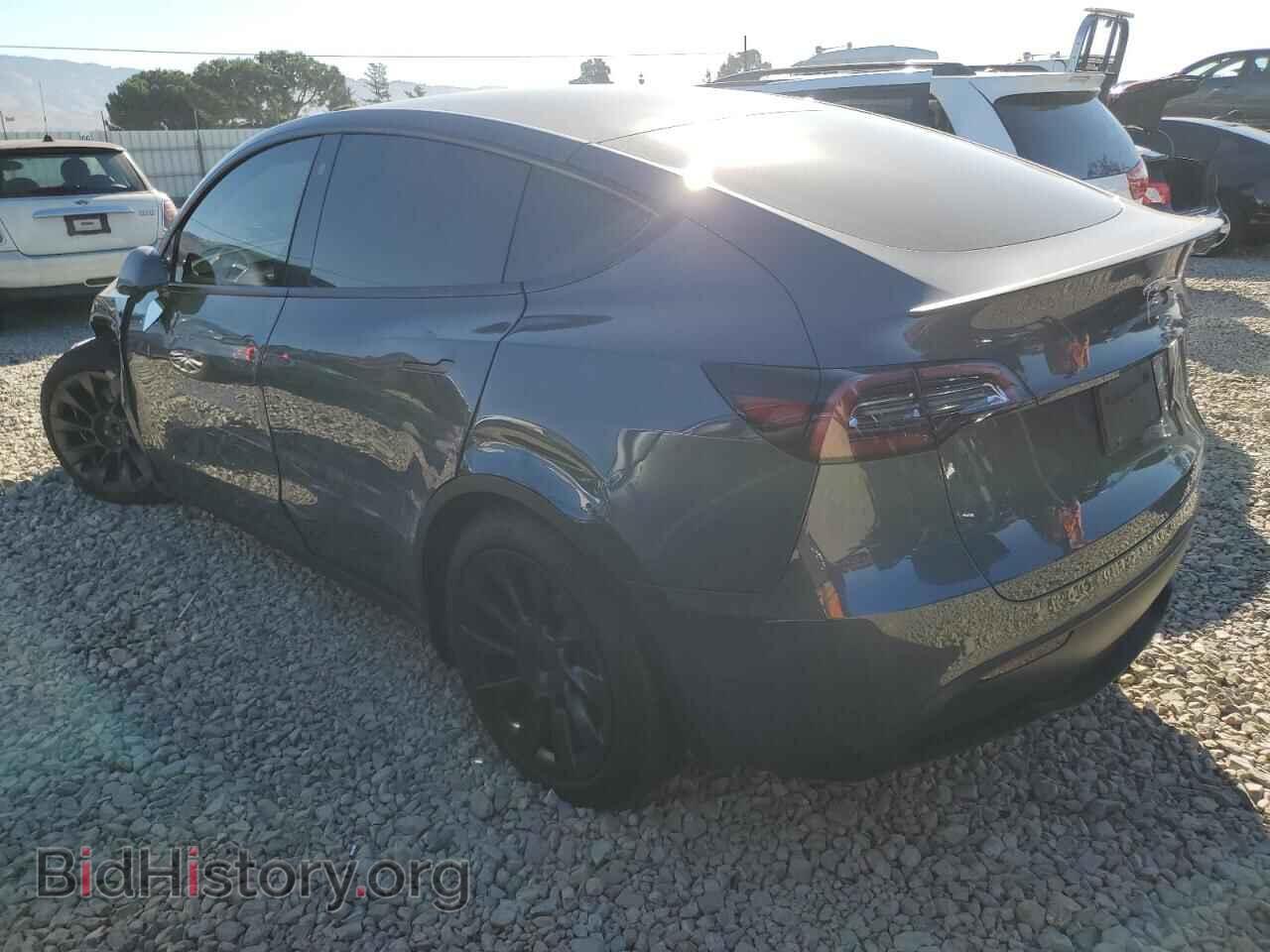 2023 TESLA MODEL Y - VIN: 7SAYGDEE8PF697555 - Фото 2