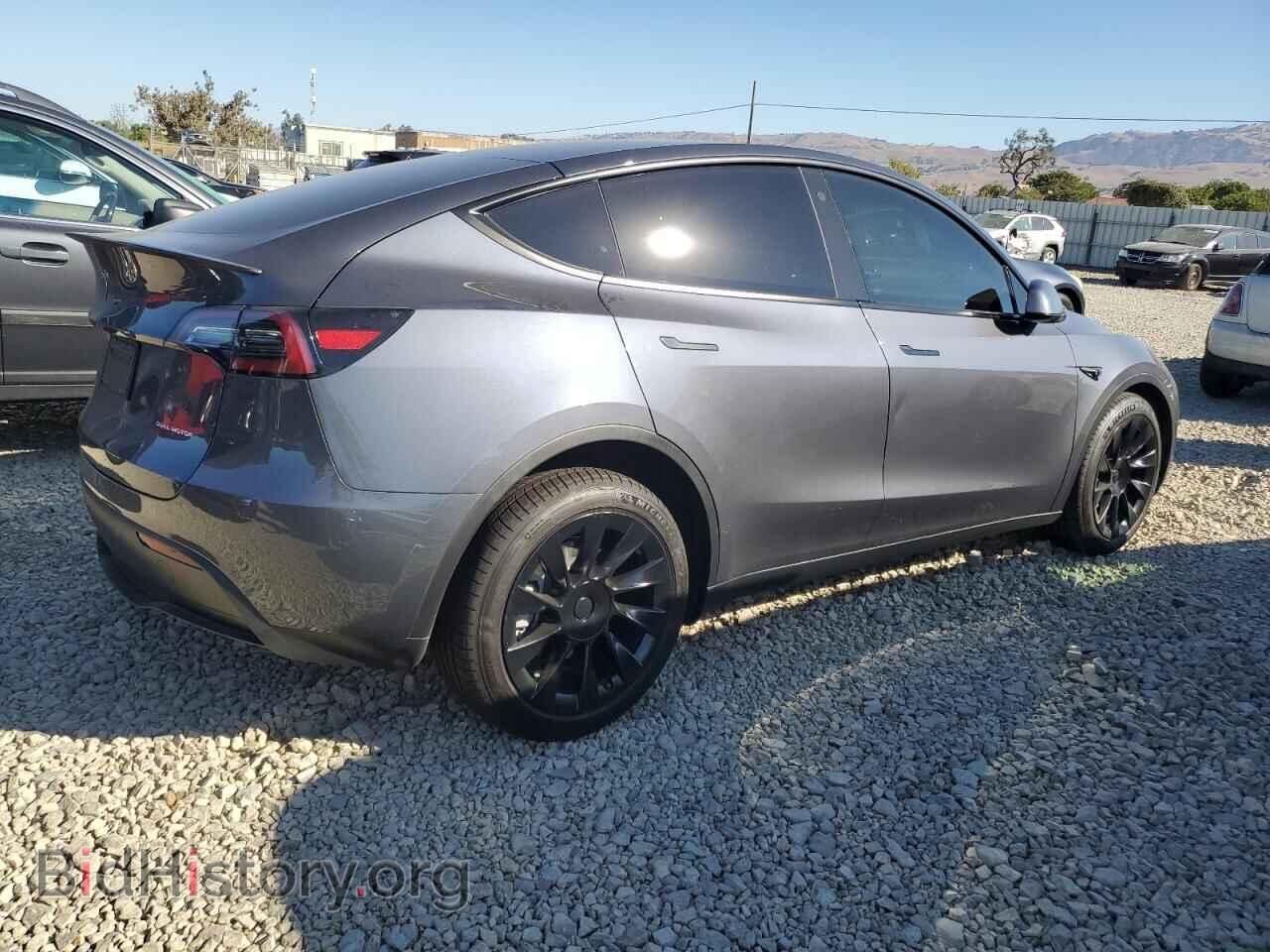 2023 TESLA MODEL Y - VIN: 7SAYGDEE8PF697555 - Фото 3