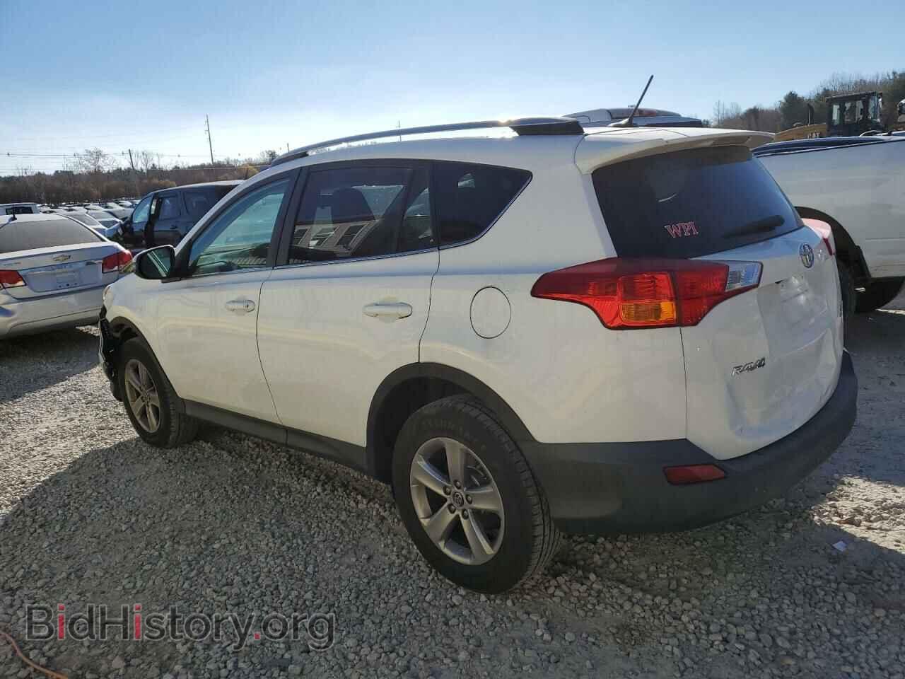 2015 TOYOTA RAV4 - VIN: 2T3RFREV2FW285349 - Фото 2