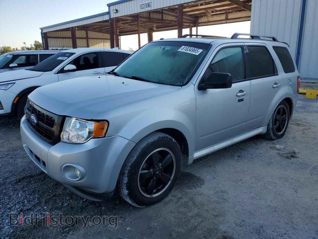Фотография 1FMCU0DG4BKB19407 - FORD ESCAPE 2011