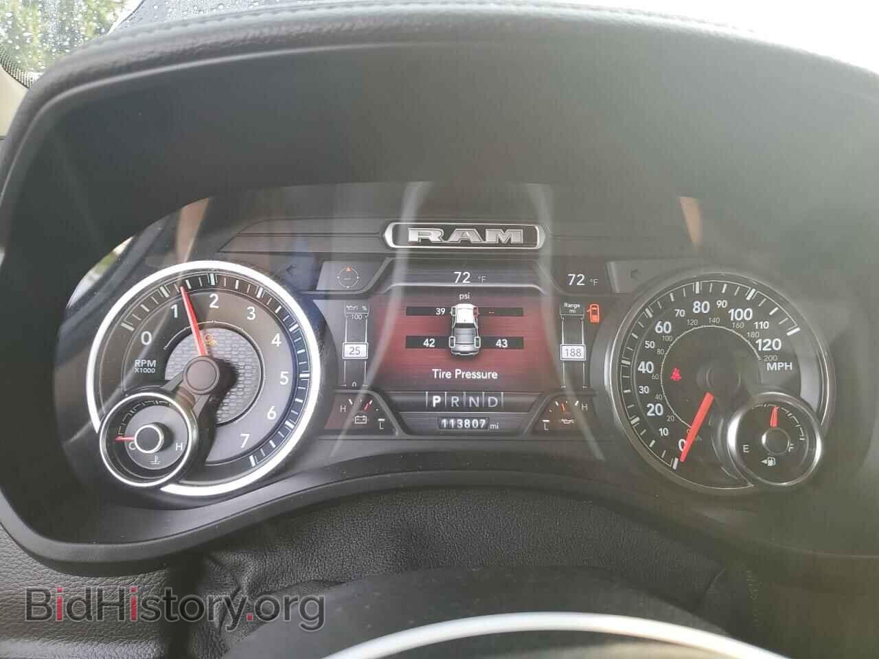 2019 RAM 1500 - VIN: 1C6SRFJT2KN735845 - Фото 9