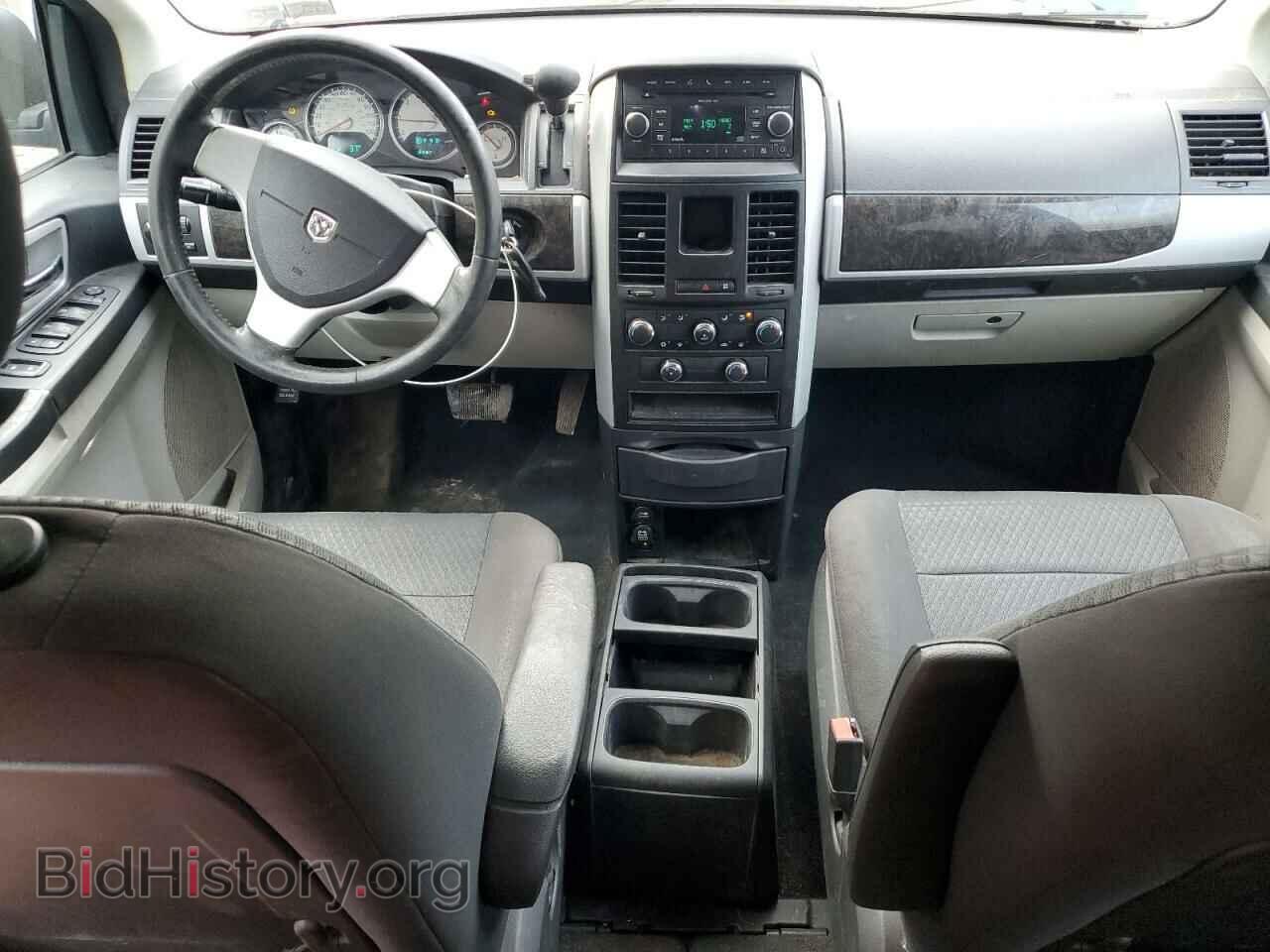 2010 DODGE CARAVAN - VIN: 2D4RN5D19AR200281 - Photo 8
