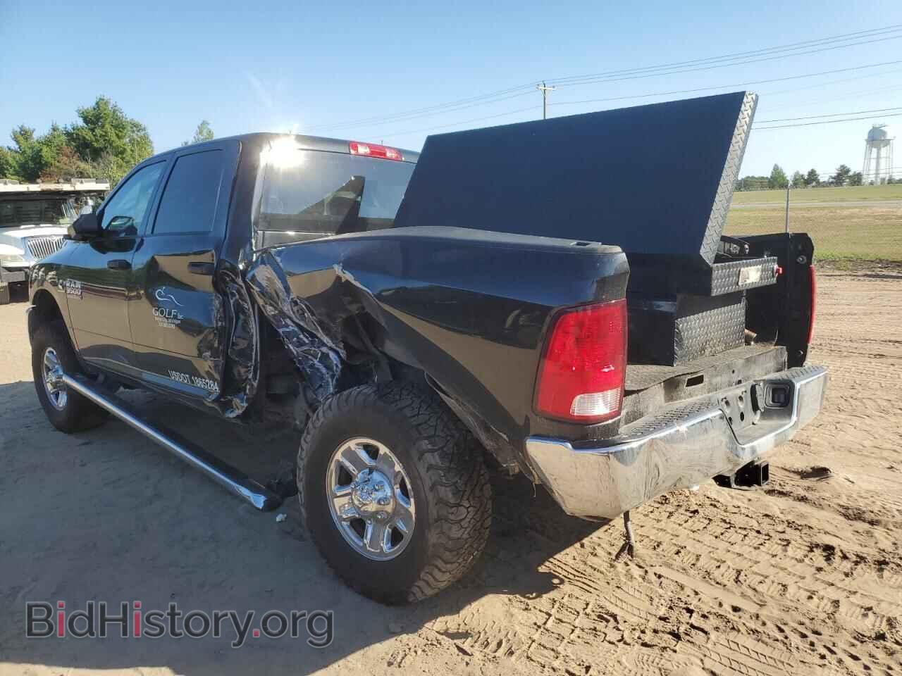 2018 RAM All Models - VIN: 3C63R3CL4JG374948 - Фото 2