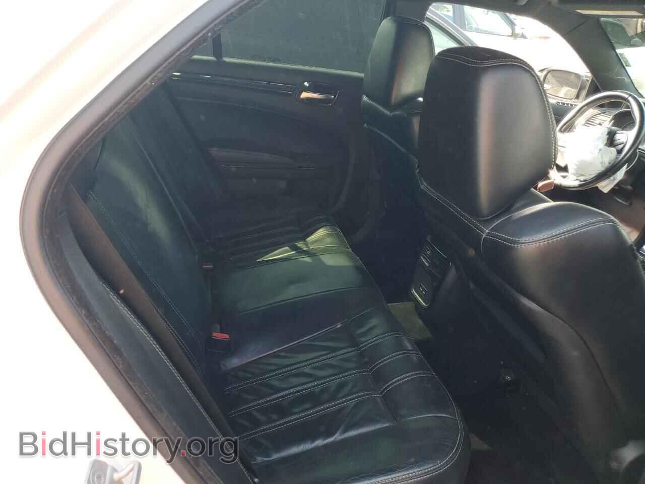 2015 CHRYSLER 300 - VIN: 2C3CCABG6FH832990 - Фото 10