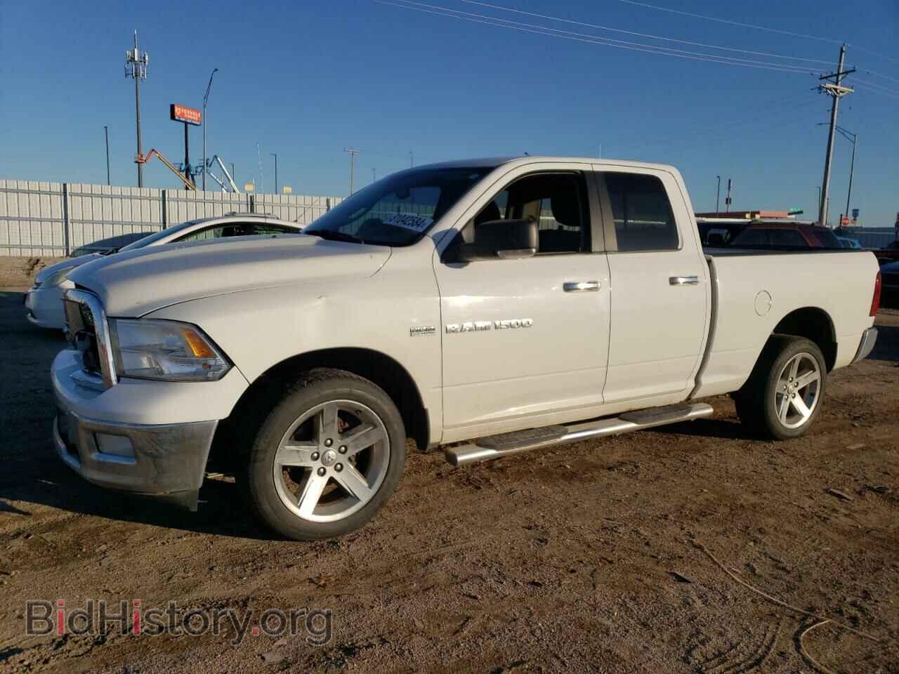 Photo 1D7RB1GTXBS597114 - DODGE All Models 2011
