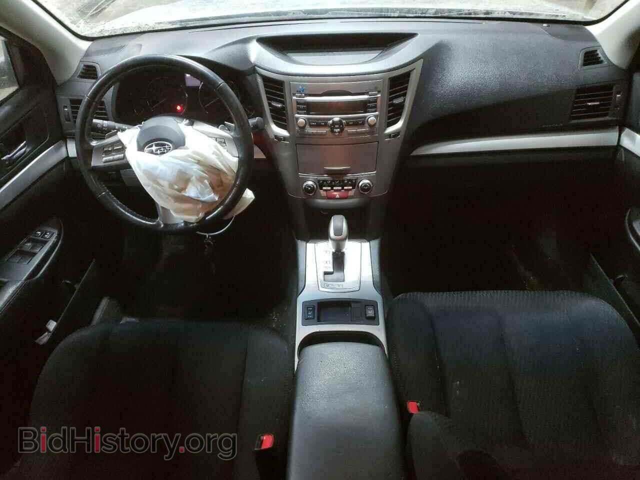 2011 SUBARU OUTBACK - VIN: 4S4BRCCC8B3323425 - Photo 8