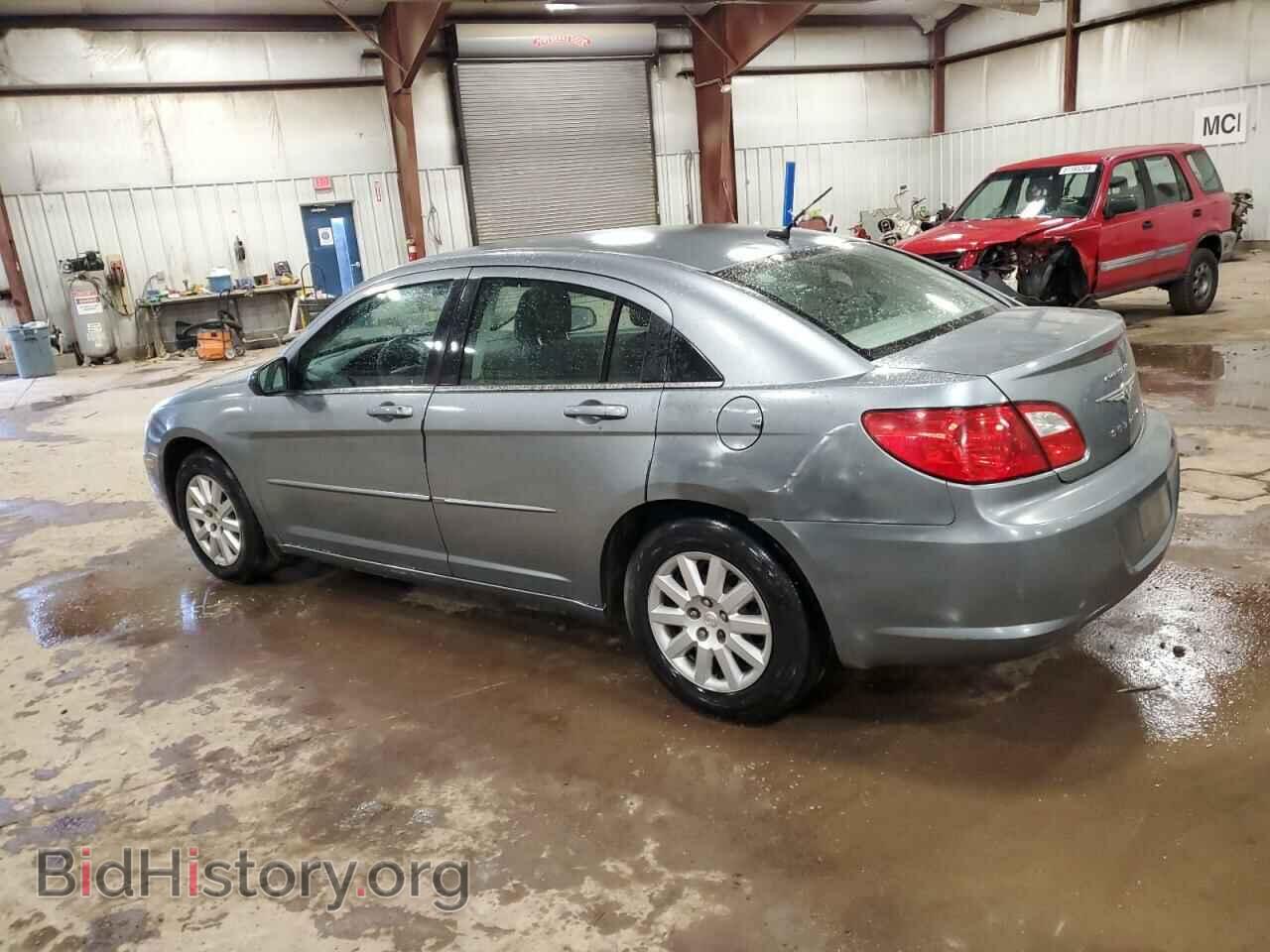2010 CHRYSLER SEBRING - VIN: 1C3CC4FB7AN162088 - Фото 2