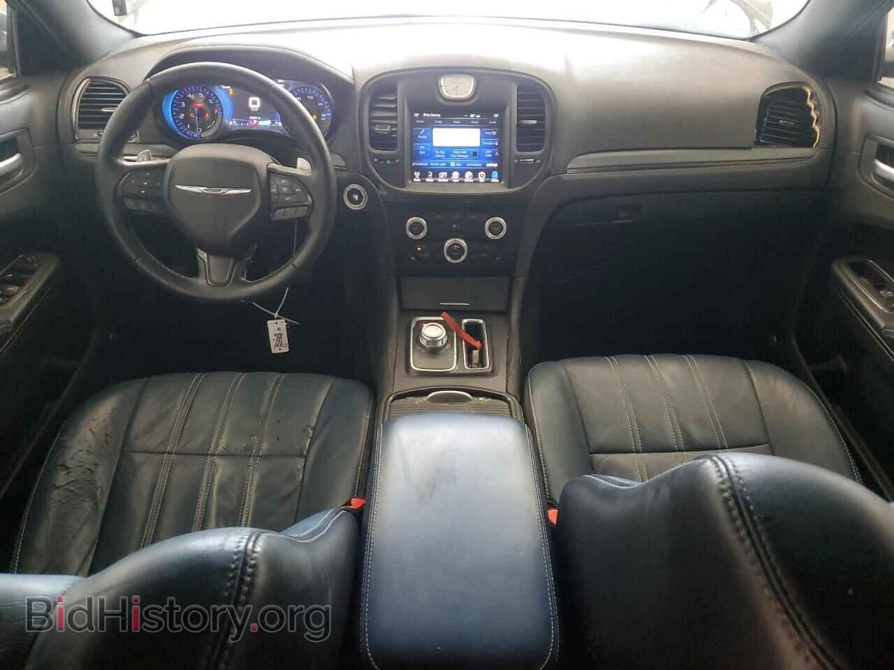 2015 CHRYSLER 300 - VIN: 2C3CCABG3FH736007 - Фото 8